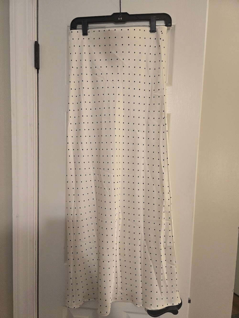 Satin White Polka Dot Maxi Skirt NWT Medium - Picture 5 of 6
